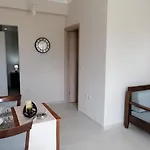 Ta Didymakia Apartments. * 阿尔戈斯托利翁
