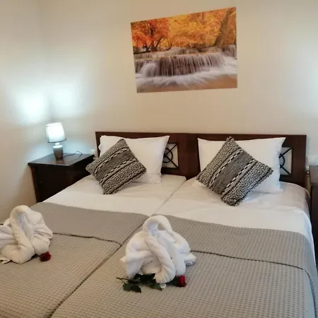 Ta Didymakia Apartments. Αργοστόλι